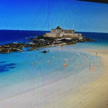 Le Dauphine 20m De La Saint-Malo